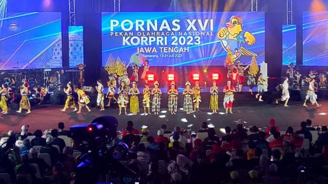 Meriah Pembukaan Pornas XVI Korpri 2023 Jawa Tengah, 6000 Atlet ASN Perebutkan 54 Medali Emas