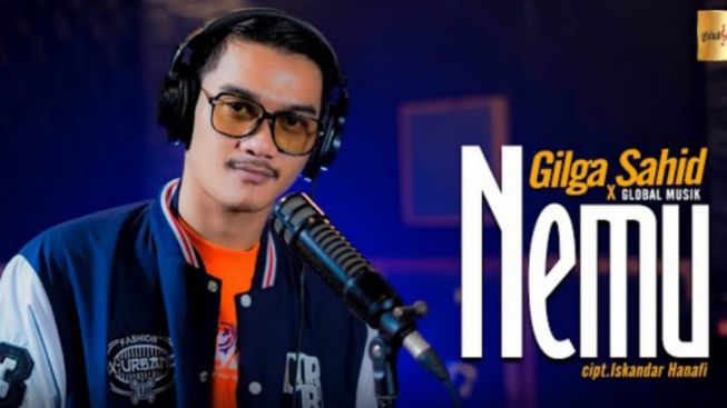 Ternyata... Arti Terjemahan Lirik Lagu Nemu Gilga Sahid, Pepujane Ati Kinaryo Kembange Wangi