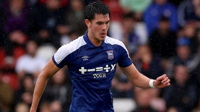 Elkan Baggott Masuk Starter Laga Ipswich Town Lawan QPR? Marking Gelandang Timnas Inggris