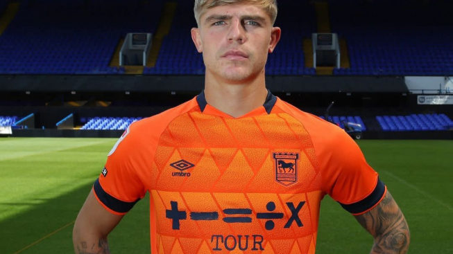 Bikin Syok! Ipswich Town Datangkan Bek MU 22 Tahun, Nasib Elkan Baggott Dijual?