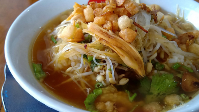 Resep Soto Blora lengkap dengan Kremesan Singkong, Bisa Bikin Sendiri di Rumah!