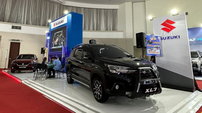 Suzuki Memeriahkan GIIAS Semarang 2023 dengan Kendaraan Ramah Lingkungan, Usung Tema Hybrid World