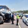 Kecelakaan Tol Semarang Bawen, Mirip Adegan Fast Furious 6 Kendaraan Ringsek Saling Tumpuk dan Terbalik
