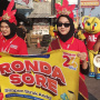 Rico Ceper Bagi-bagi Voucher Belanja Hebohkan Warga Semarang di Ronda Sore Alfamart
