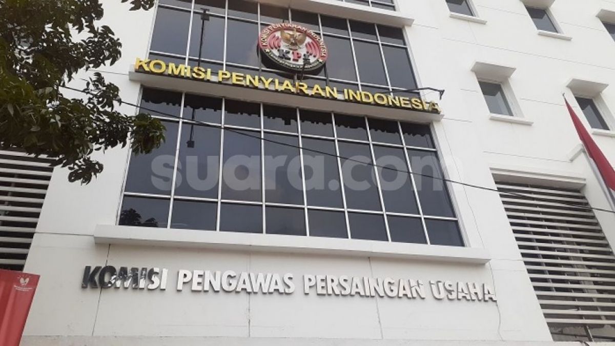 Gedung Komisi Penyiaran Indonesia. [Suara.com/Yaumal]