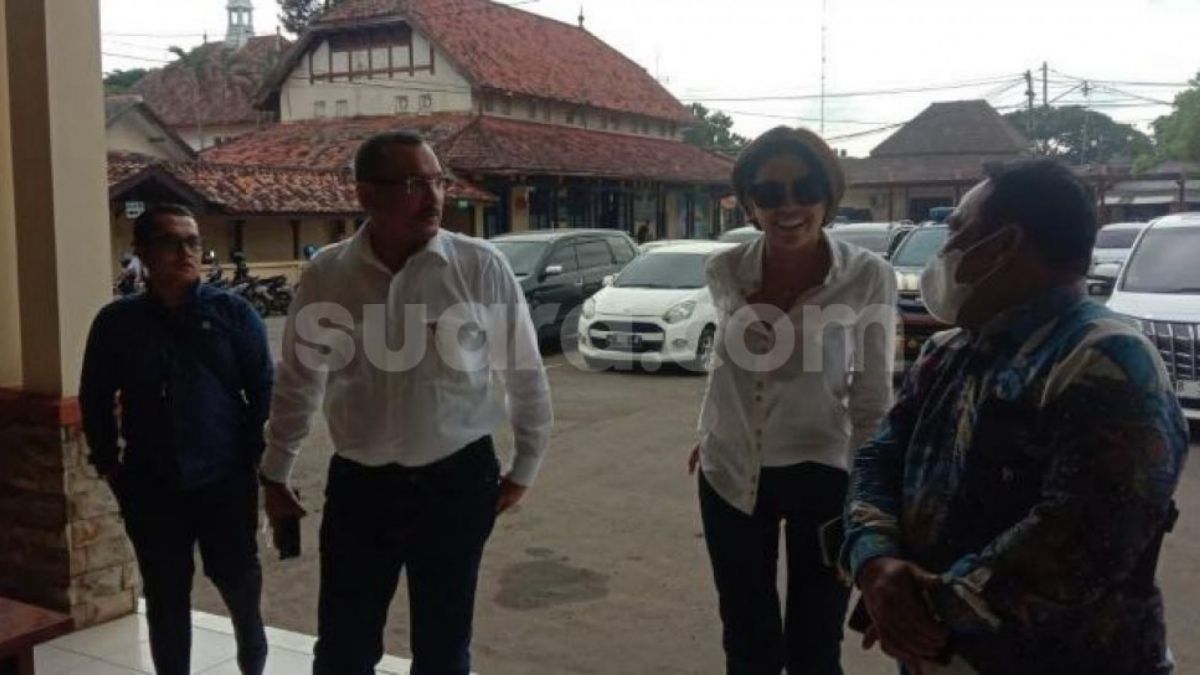 Nikita Mirzani [Bidhumas Polda Banten]