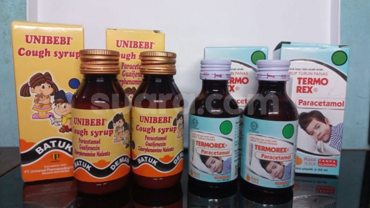 Dua dari lima obat sirup tercemar propilen glikol (PG) etilen glikol (EG). [Dini/Suara.com]