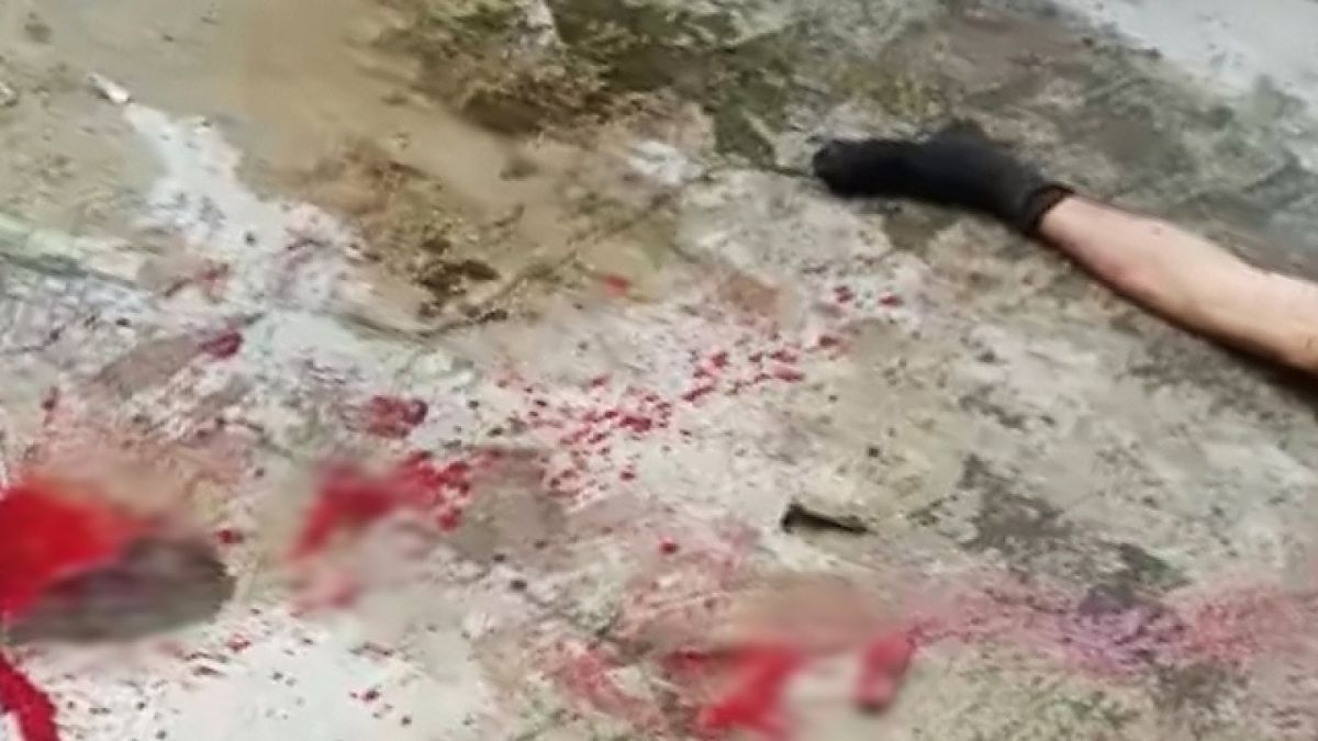 Aksi bom bunuh diri di Polsek Astanaanyar Bandung, Rabu (7/12/2022). [dok. polsek Astanaanyar]