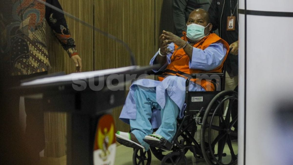 Gubernur Papua Lukas Enembe [Suara.com/Alfian Winanto,]