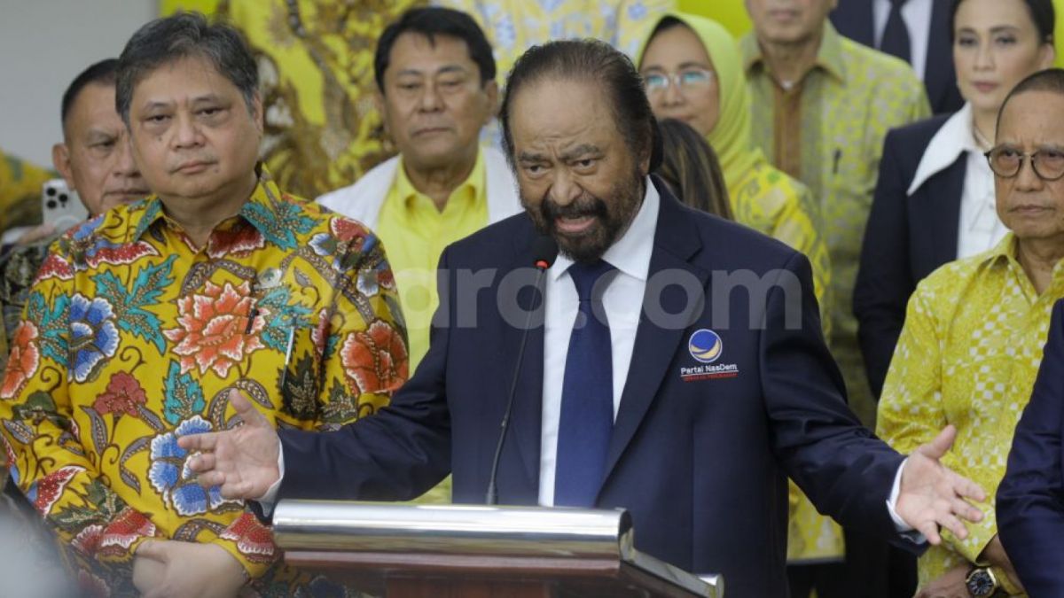 Pertemuan Partai Golkar dan Nasdem ; Airlangga Hartanto dan Surya Paloh [Suara.com/Alfian Winanto]