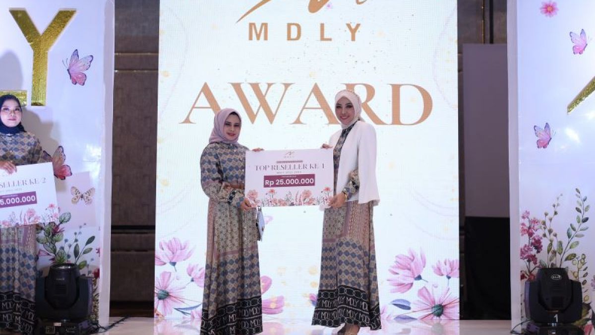 MDLY Gold memberi penghargaan kepada tiap reseller mereka yang telah bergabung dan berdedikasi menggembangkan produk pakaian muslimah terbaik. [MDLY/Tanharimage]