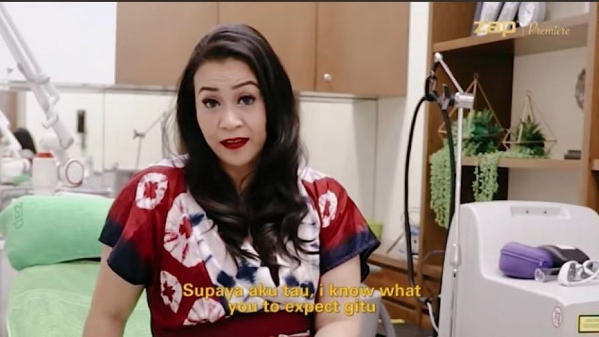 Zoya Amirin. [Dok: YouTube/ZAP Clinic]