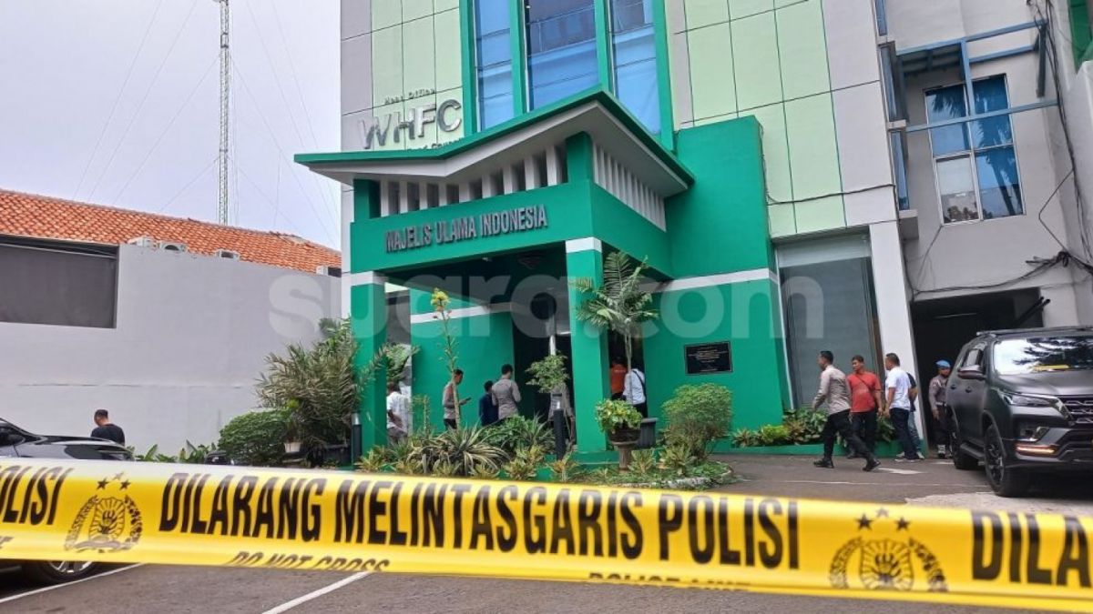 Kantor MUI ditembaki orang tak dikenal, Selasa (2/5/2023). [Suara.com/Fakhri]
