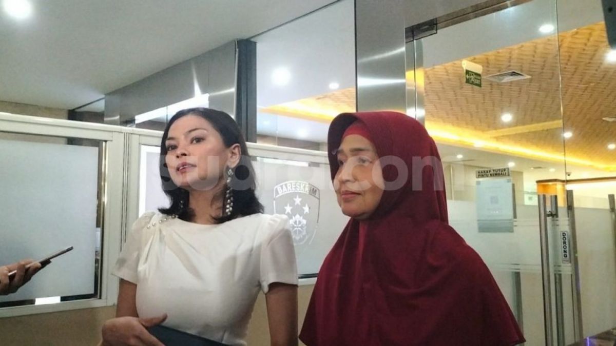 Juru bicara Ammy Amalia Fatma Surya alias AAFS, Levenia Nababan di Bareskrim Polri, Kebayoran Baru, Jakarta Selatan, Rabu (14/6/2023). [Suara.com/Yasir]