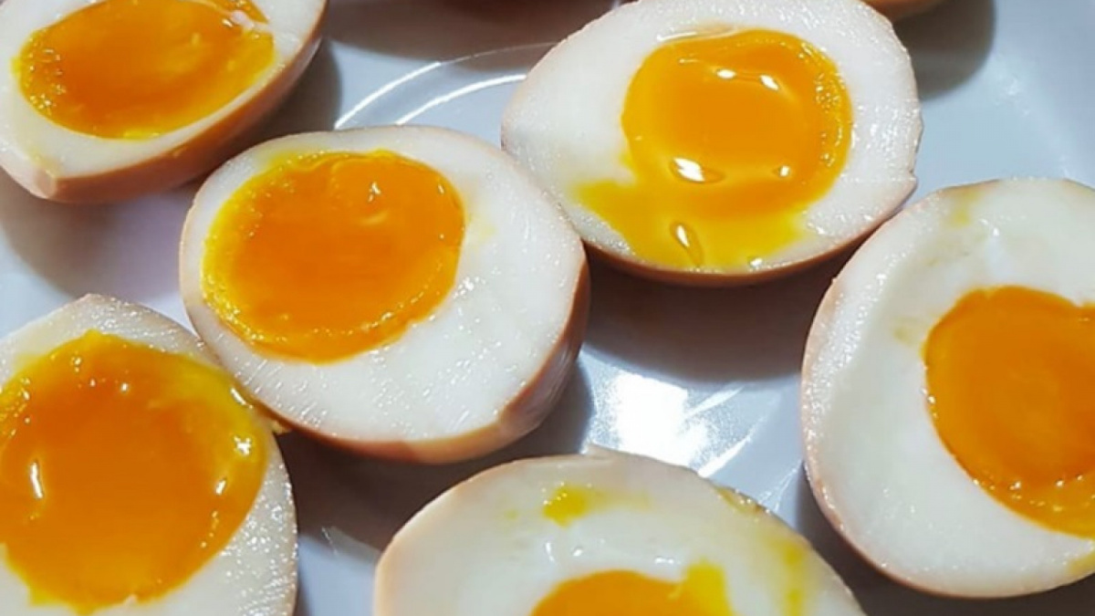 Panduan 7 Tips Memasak Telur Rebus Setengah Matang [Instagram/enny_tjuatja]