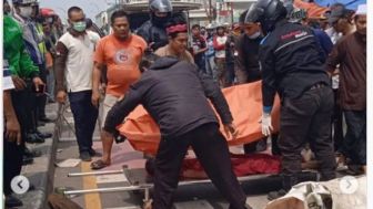 Kecelakaan Maut di Bekasi, Truk Kontainer Tabrak Halte