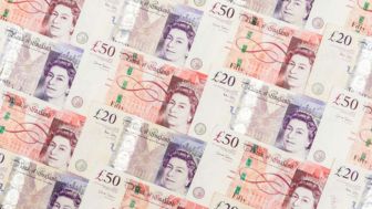 Ratu Elizabeth II Wafat, Poundsterling Anjlok Sepanjang 37 Tahun Terakhir
