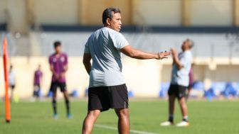 Kontroversial! Bima Sakti Kabarnya Mundur dari Kursi Pelatih Timnas U-17 Usai Dikalahkan Barcelona Junior, Tapi Benarkah?