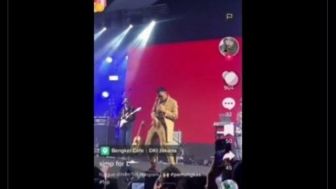 Pamungkas Sebut Aksinya 'Fans Service' Netizen : Anjay Defense