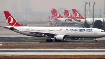 Mengamuk dan Mabuk, WNI Ini Diturunkan dari Pesawat Turkish Airline