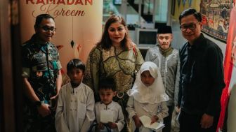 Hadirkan Kegembiraan Pasis TNI dan Qnet Berbagi Bersama Anak Yatim di Panti Asuhan