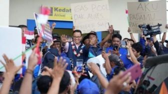 Anies Baswedan Berangkat Haji dan Dikantongnya Ada Nama Cawapres