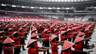 3.000 Penari Wanita Pukau Kader Banteng di Peringatan Bulan Bung Karno GBK Jakarta