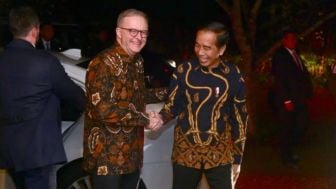 Tuai Pujian Jokowi Pakai Batik Bareng Perdana Menteri Anthony Albanese, Netizen Sebut Negarawan