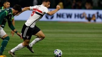 Sao Paulo Libas Santos 4-1 di Serie A Brasil Membuat Jonathan Calleri Naik Daun