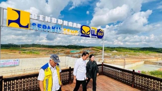 Di Tengah Gonjang-Ganjing Kenaikan BBM, Presiden Instruksikan seluruh PSN Selesai Sebelum 2024