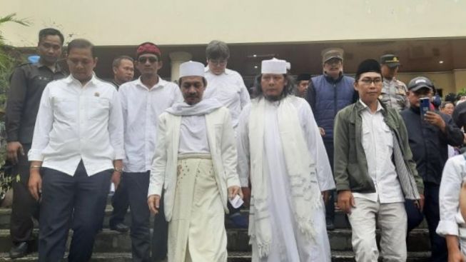 Tolak Pendirian Gereja, Warga Cilegon Ancam Pecat Walikota Helldy Agustian