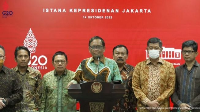 Temuan TGIPF dari CCTV Kanjuruhan: 'Proses Jatuhnya Korban lebih Mengerikan'