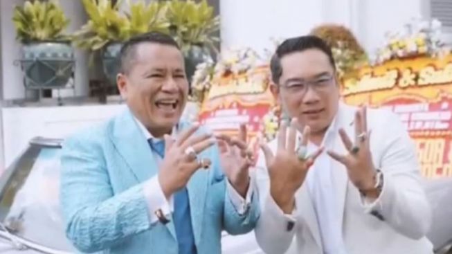 Hotman Paris dan Ridwan Kamil Saling Ngadu, Bikin Netizen Salfok