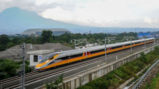 Dua Pekerja WNA China Tewas, Komisi V DPR RI Desak Pemerintah Hentikan Sementara Proyek Kereta Cepat untuk Investigasi
