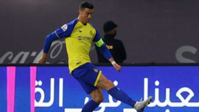 Cristiano Ronaldo Sebagai Ujung Tombak Al Nassr,  Sumbang 2 Assist dan Raih Kemenangan Atas Al Taawon