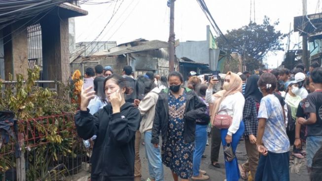 1.300 Warga Korban Pertamina Plumpang Mengungsi