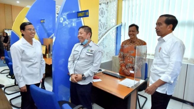 Sidak ke Kantor Pajak, Jokowi Kaget Temukan Hal ini