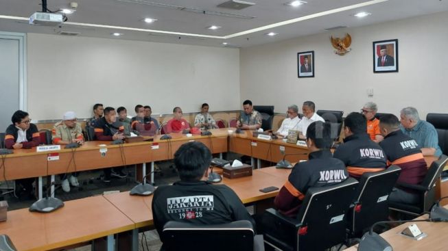 Kabar Gembira Buat Jakmania, Laga Klasik Persija vs Persib Boleh Dihadiri Penonton
