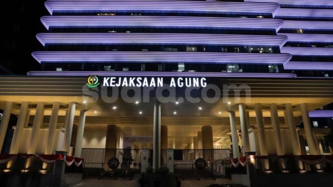 Kasus Tambang Nikel, 2 Pejabat Kementerian ESDM Ditahan Kejagung