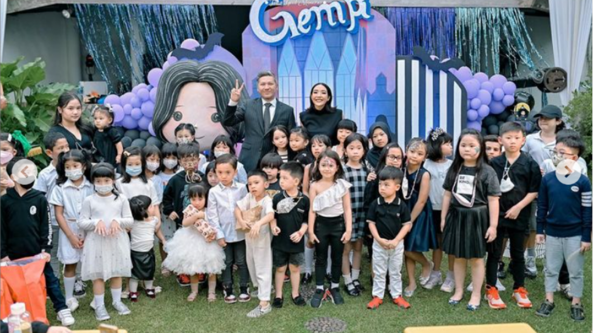 Gempi bersama teman-teman [Instagram/ @gisel_la]