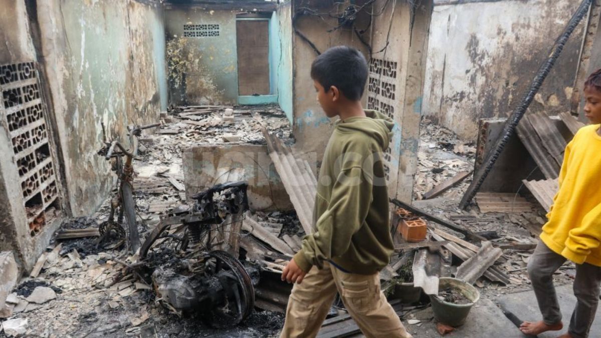 Kebakaran Depo Pertamina Plumpang. Wapres Ma'ruf Amin memberikan pengakuan jika Depo Pertamina Plumpang tidak aman berada di pemukiman warga. [Suara.com/Alfian Winanto]