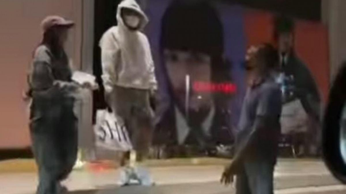 Pesepakbola Asnawi Mangkualam diduga kencani Fuji [Lambe_danu]