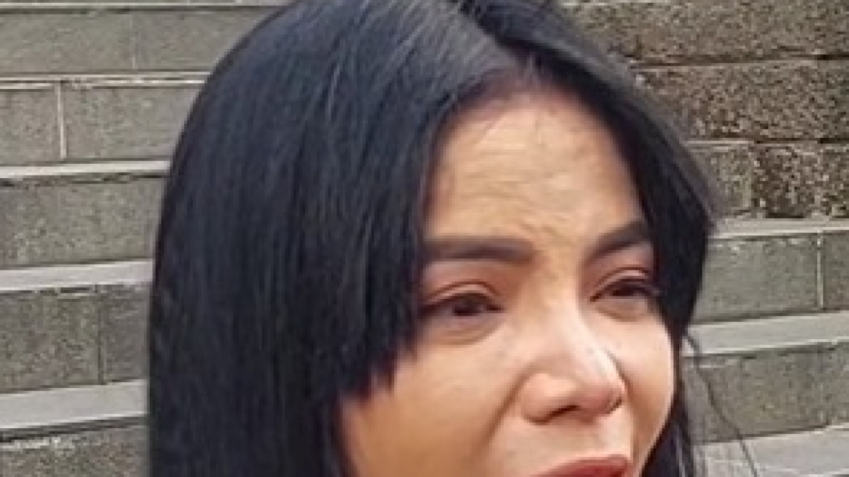 Wajah asli Dinar Candy saat disorot kamera wartawan [Tiktok @graceimages]