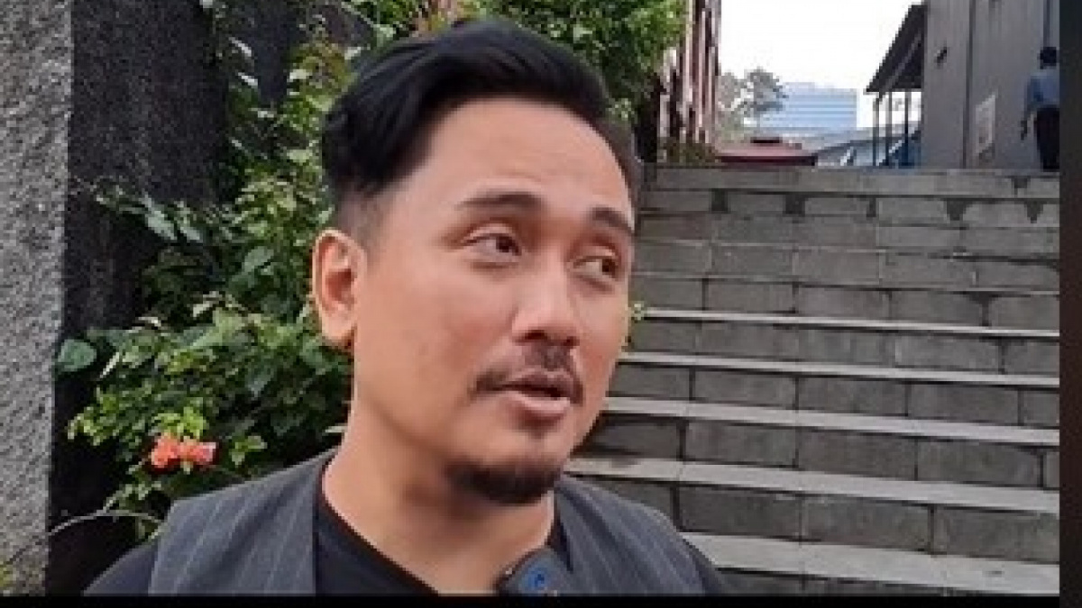 Deny Darko ramal hubungan Asnawi dan Fuji [Tiktok @cageur.bageur]
