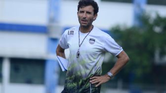 Sebelum Taktik, Luis Milla Prioritaskan Kondisi Fisik dan Mental Pemain Persib