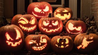 Selain Kostum Seram, 4 Tradisi Halloween Ini Menarik untuk Dilakukan Jelang Akhir Oktober