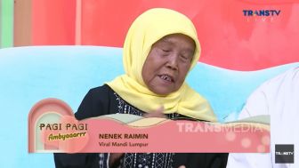 Miris, Ini Pengakuan Nenek Raimin, Lansia yang Antre Live Tiktok Mandi Lumpur!