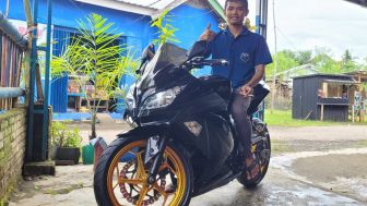 Sultan Akhyar Pamer Beli Motor Ninja Hasil Mandi Lumpur di Tiktok? Netizen: PENGEMIS