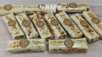 Anak Muda Jualan Makanan ini, Untungnya Gede Bisa Ngelamar Pacar!