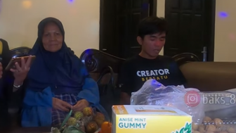 Ibu Eny sampai Tersenyum sambil Lambaikan Tangan, Ada Apa?